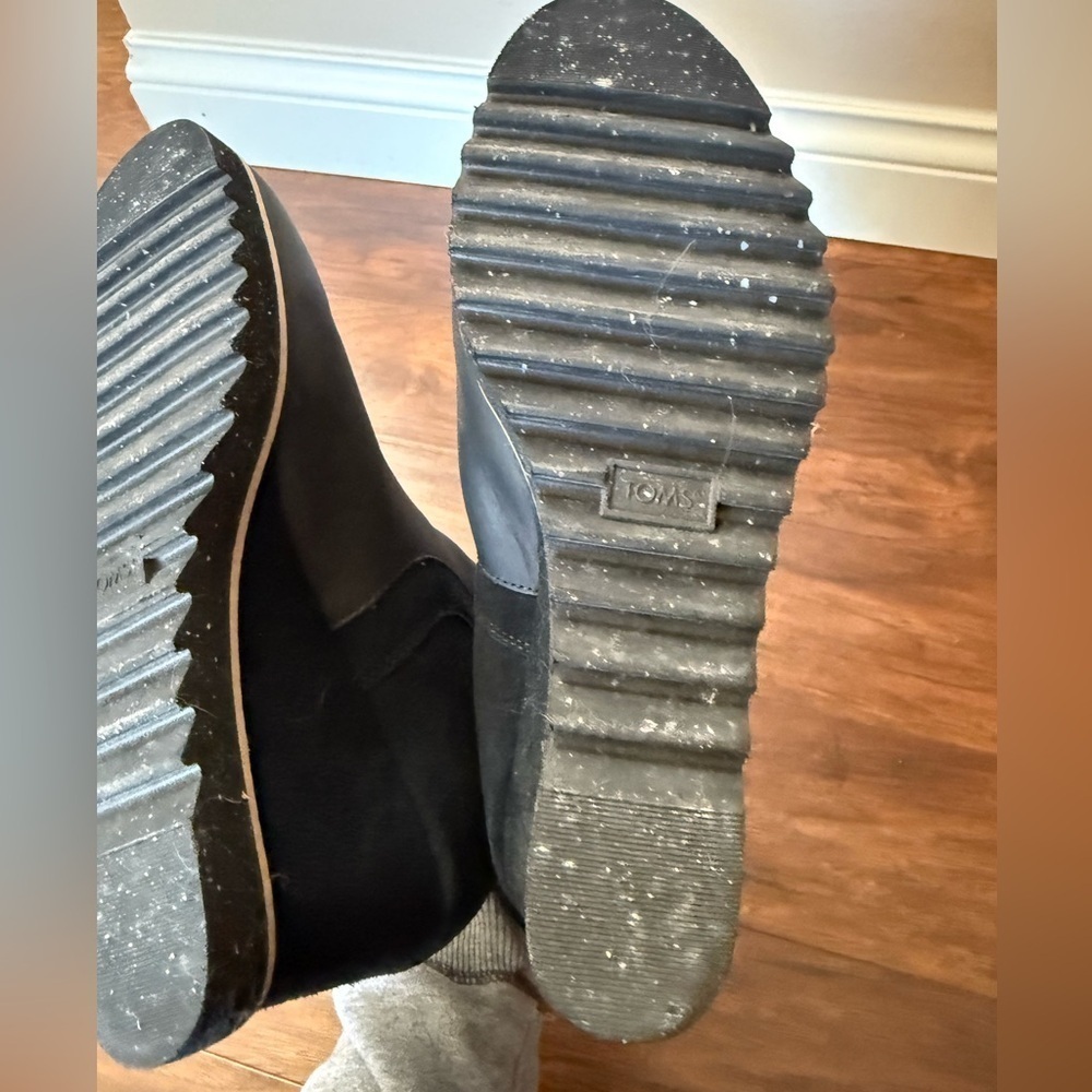 Toms Sutton Black Wedge Ankle Boots-Like New-Size 11 - Picture 13 of 14